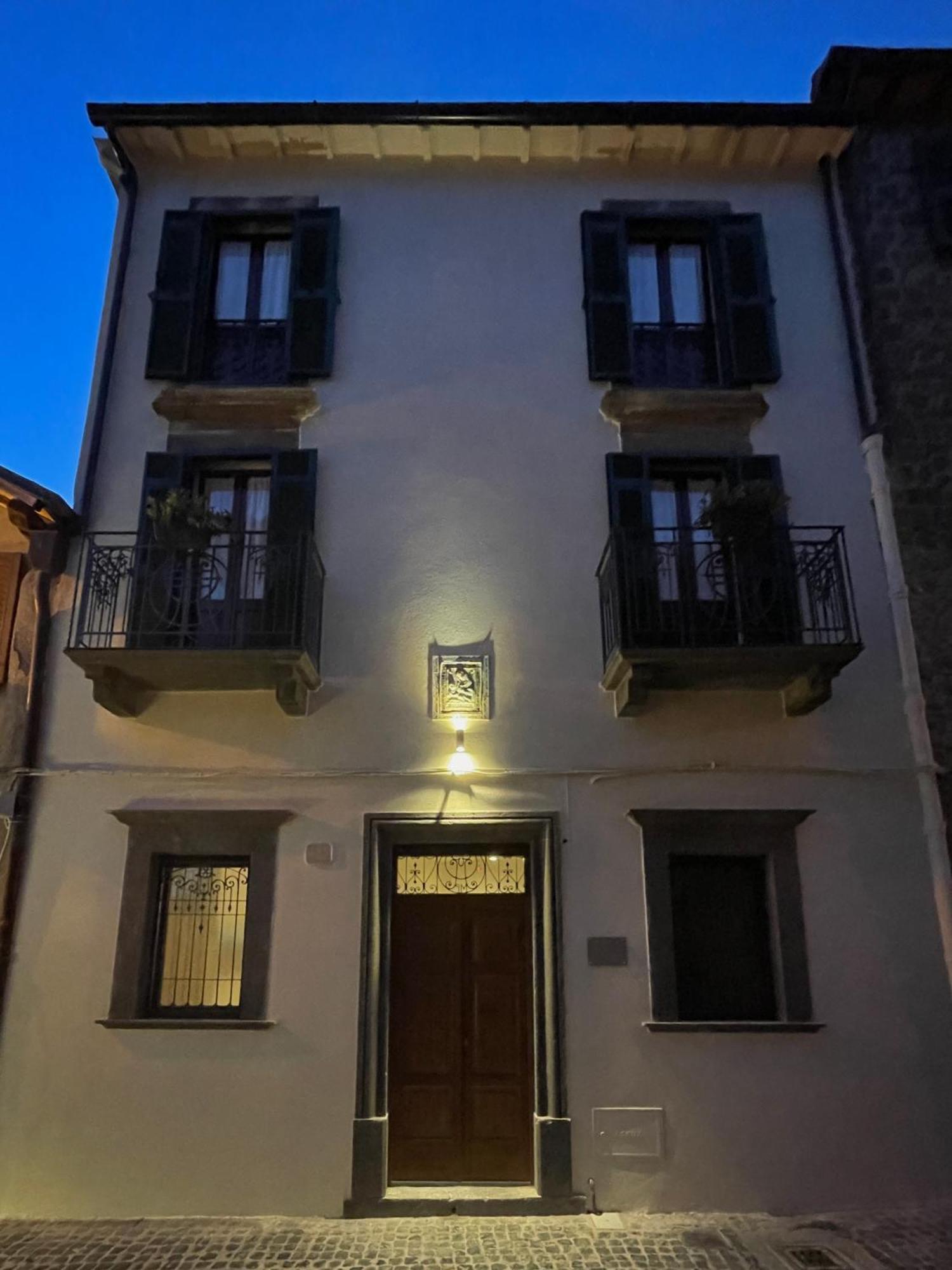 مونتيفياسكون Residenza Margherita المظهر الخارجي الصورة