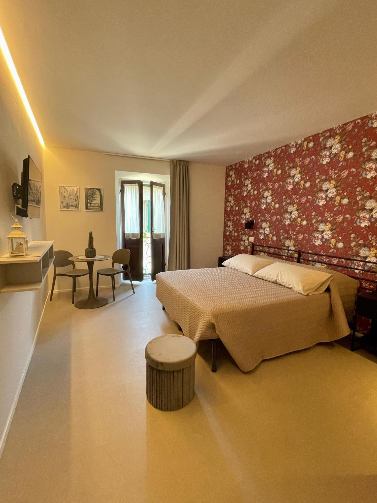 مونتيفياسكون Residenza Margherita المظهر الخارجي الصورة